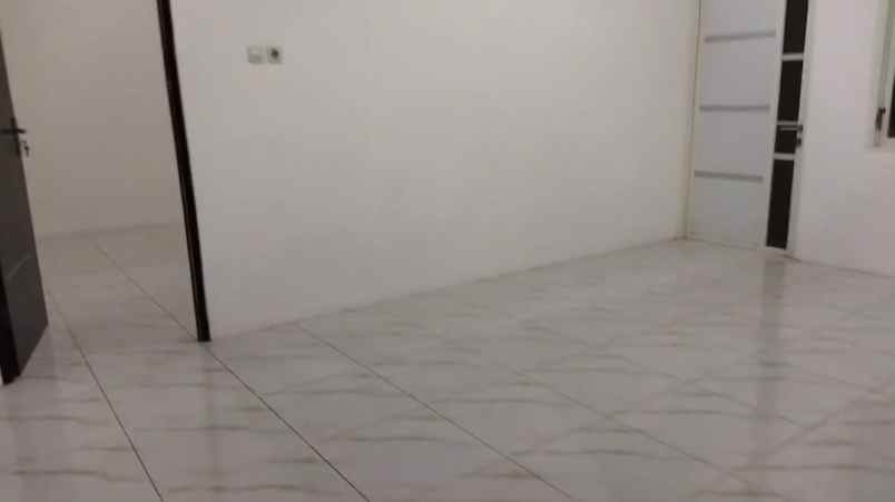 dijual rumah baruk
