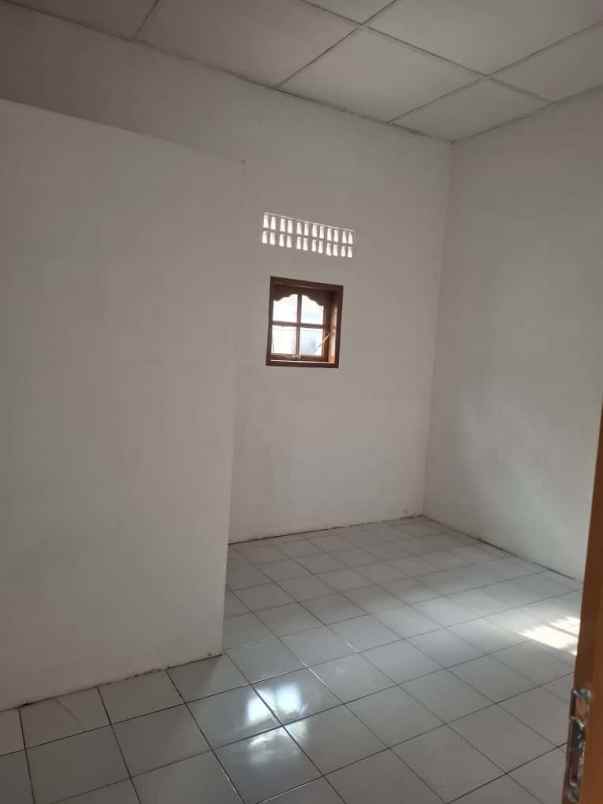 dijual rumah bebas banjir dan dekat jalan tol