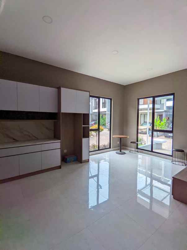 dijual rumah bintaro sektor 7
