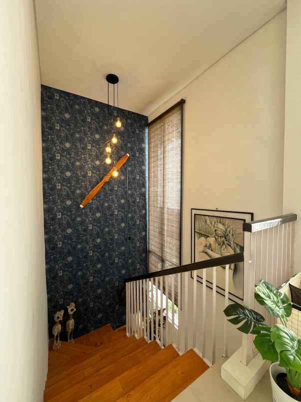 dijual rumah bonus furnish lokasi the oz tidar malang