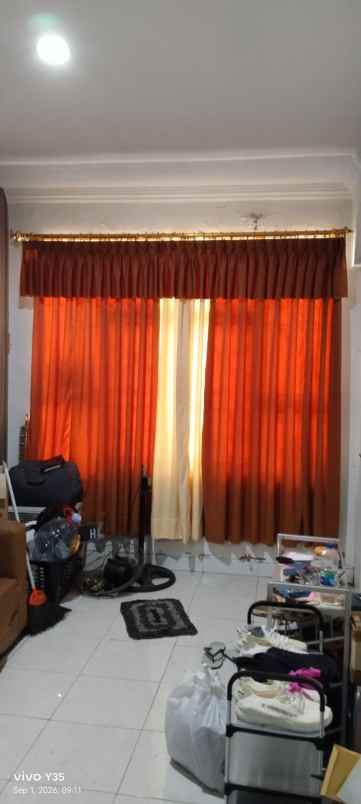 dijual rumah bukit wahid