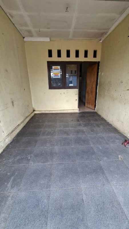 dijual rumah bumi sawangan indah