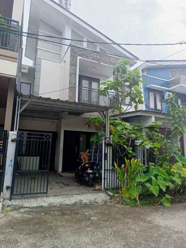 dijual rumah cakung timur jakarta timur
