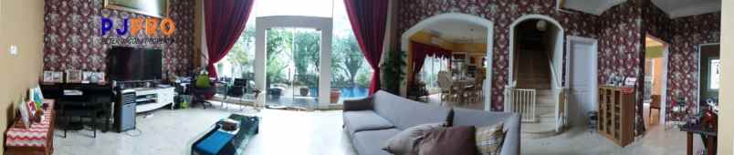 dijual rumah cantik siap huni di raffles hills cibubur