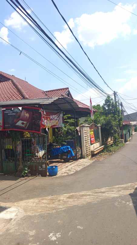dijual rumah cantik strategis belakang rs ui depok