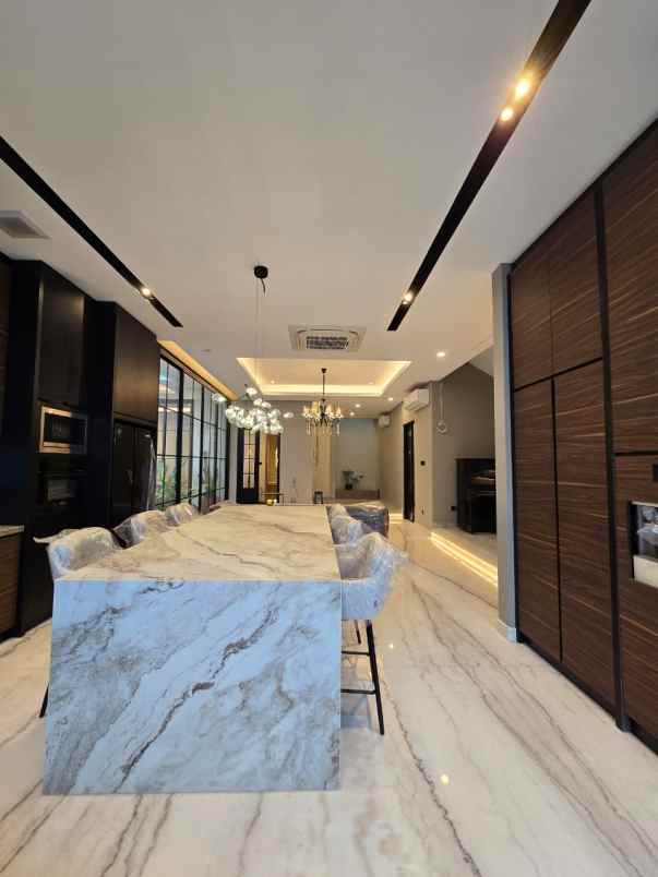 dijual rumah cempaka putih timur
