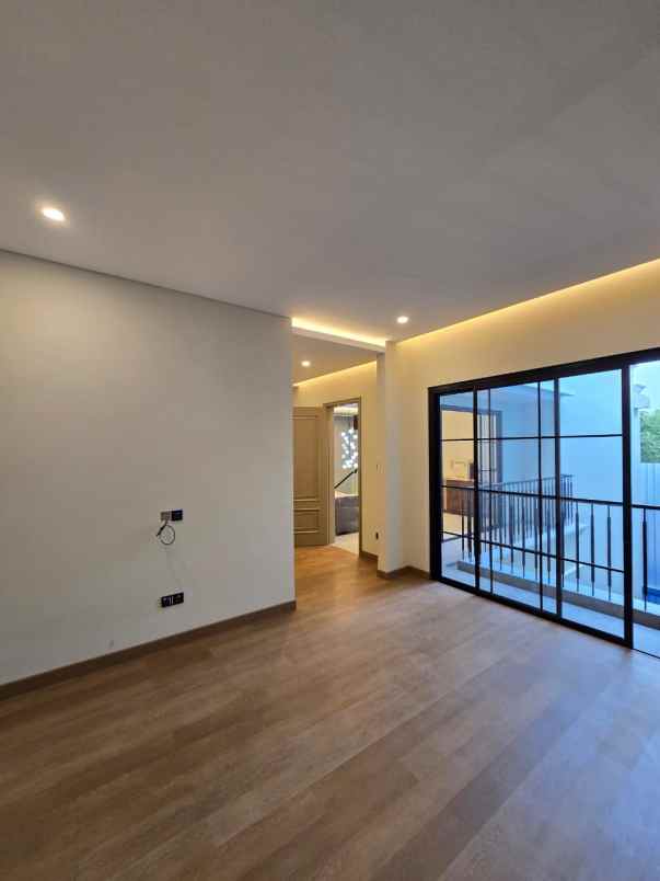dijual rumah cempaka putih timur