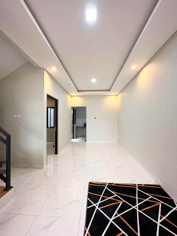 dijual rumah cibubur