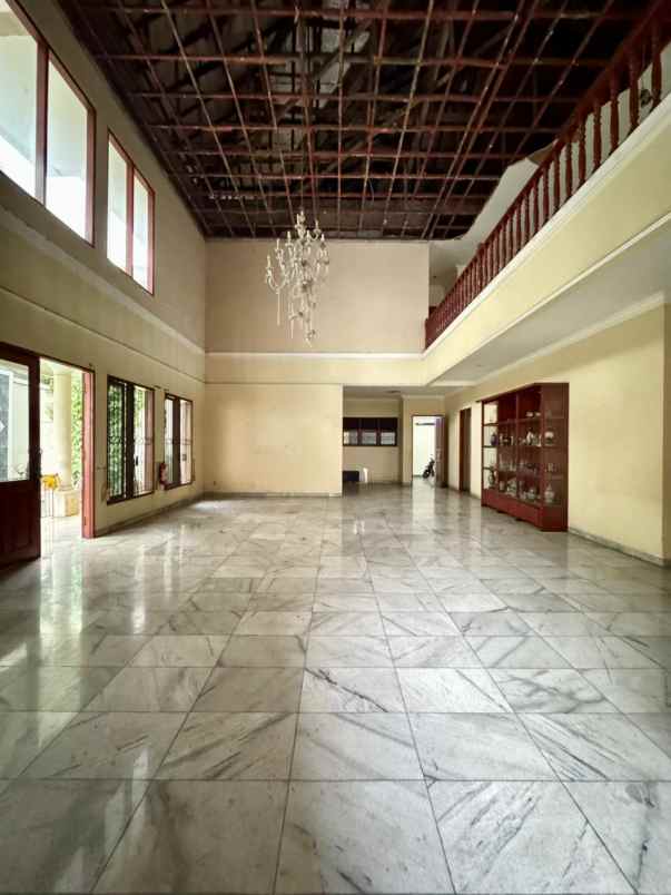 dijual rumah cilandak barat