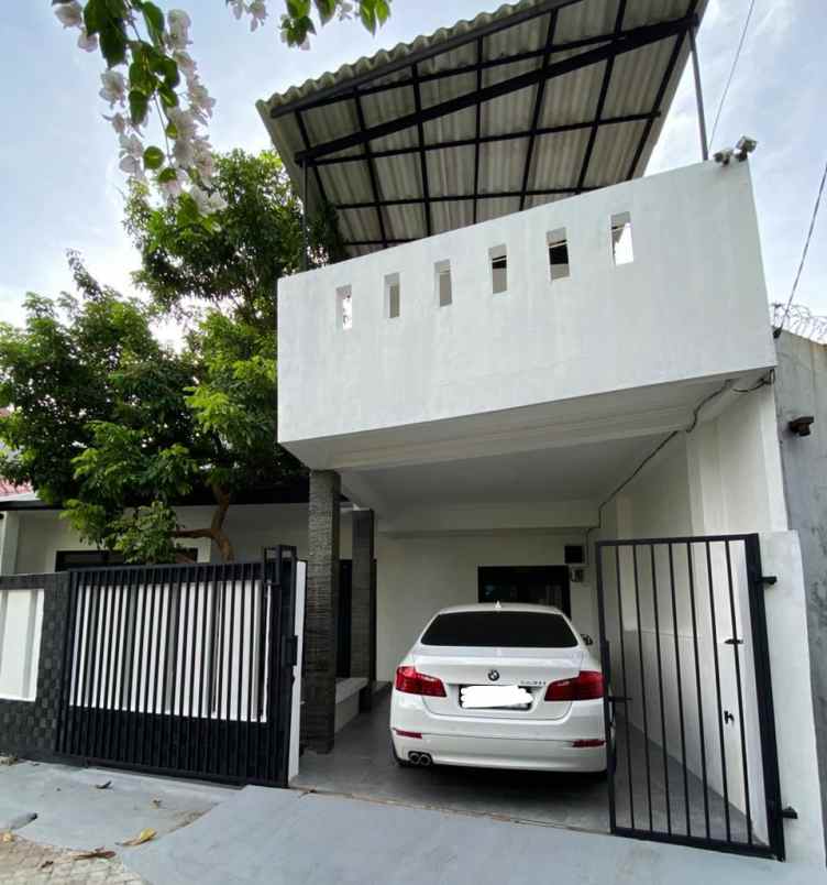 dijual rumah ciledug