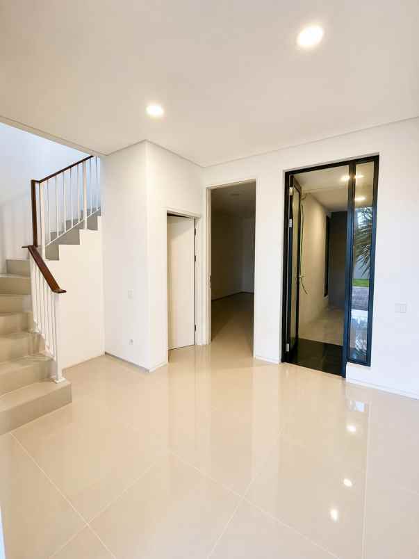 dijual rumah citraland northwest hill