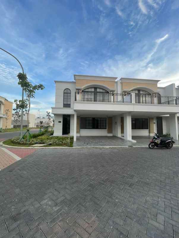 dijual rumah cluster bukit nirmala pik2