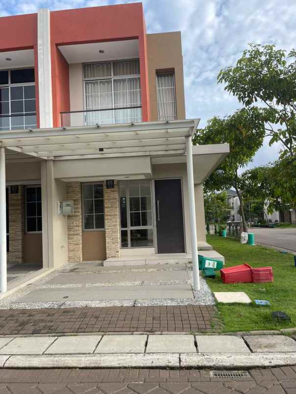 dijual rumah cluster miami pik2
