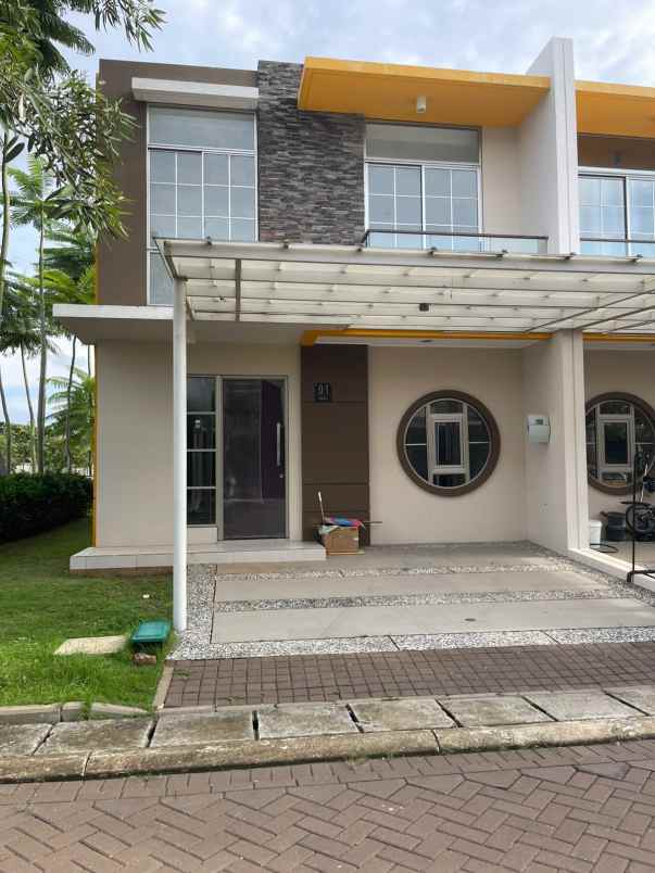 dijual rumah cluster miami pik2