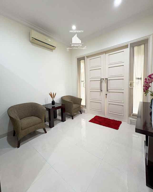 dijual rumah cluster scarlet the