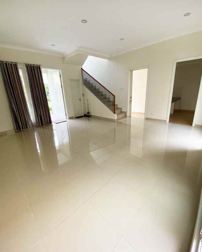 dijual rumah cluster vivaldi symphonia