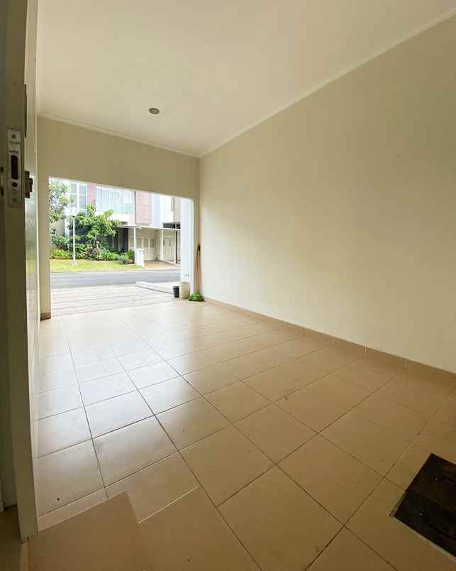 dijual rumah cluster vivaldi symphonia