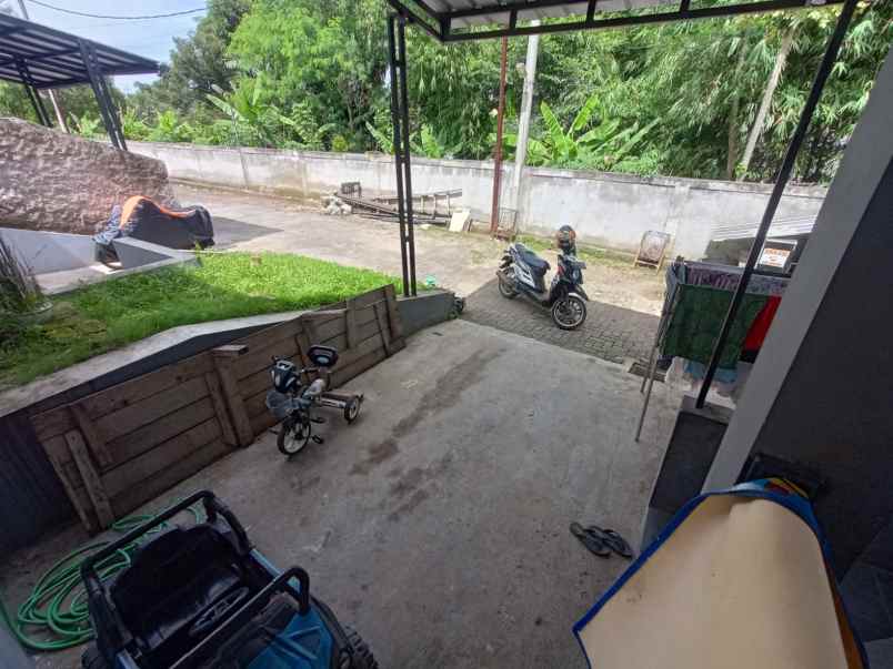 dijual rumah d paradiso residence