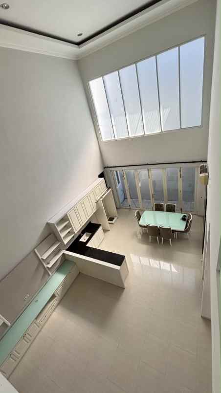 dijual rumah dharmahusada indah timur