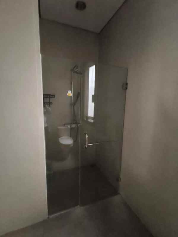 dijual rumah dharmahusada mas