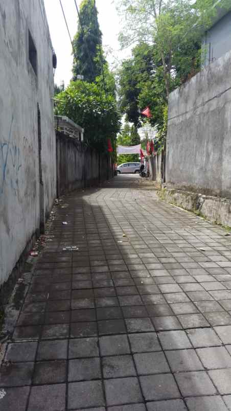 dijual rumah di area ubung gatsu subroto denpasar bali