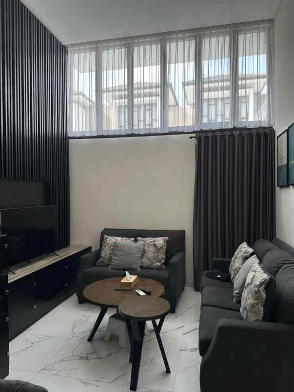 dijual rumah di asya jgc langsung bawa koper siaphuni