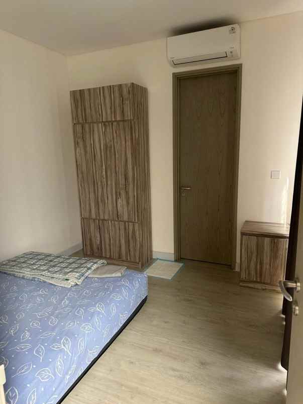 dijual rumah di asya jgc langsung bawa koper siaphuni