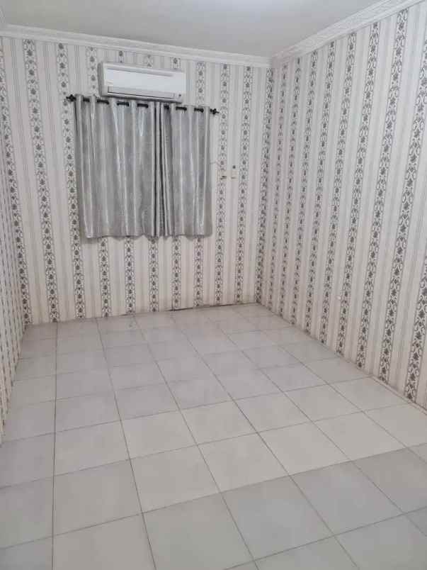 dijual rumah di depok 2 akses jalan raya