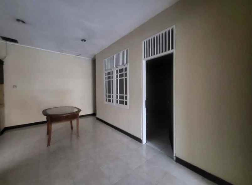 dijual rumah di permata harapan baru bekasi