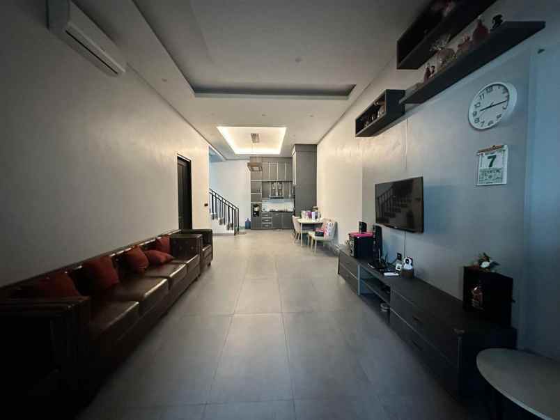 dijual rumah di sukatani tapos depok jawa barat