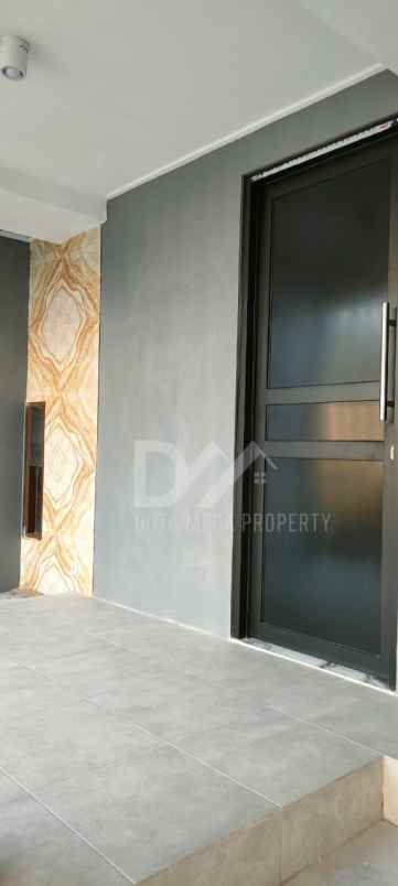 dijual rumah discovery bintaro