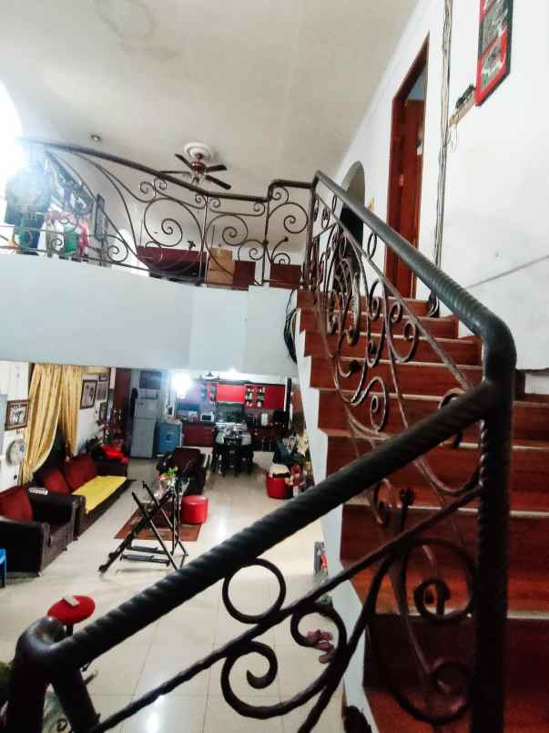 dijual rumah duren sawit jakarta timur