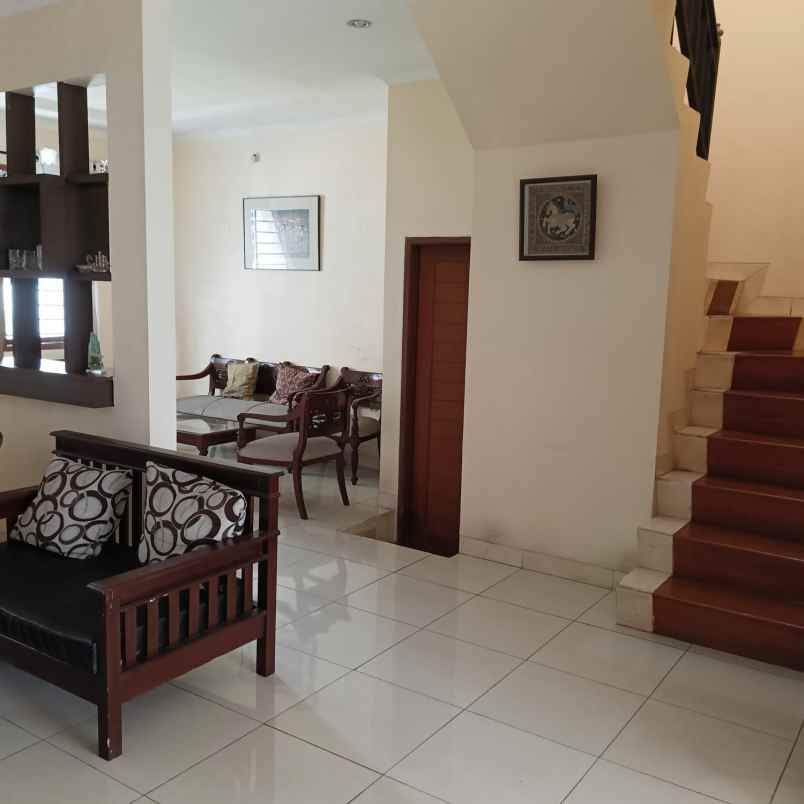 dijual rumah duren sawit jakarta timur