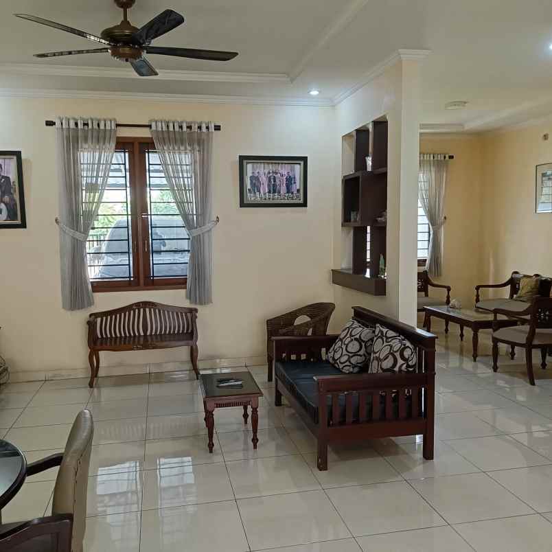 dijual rumah duren sawit jakarta timur