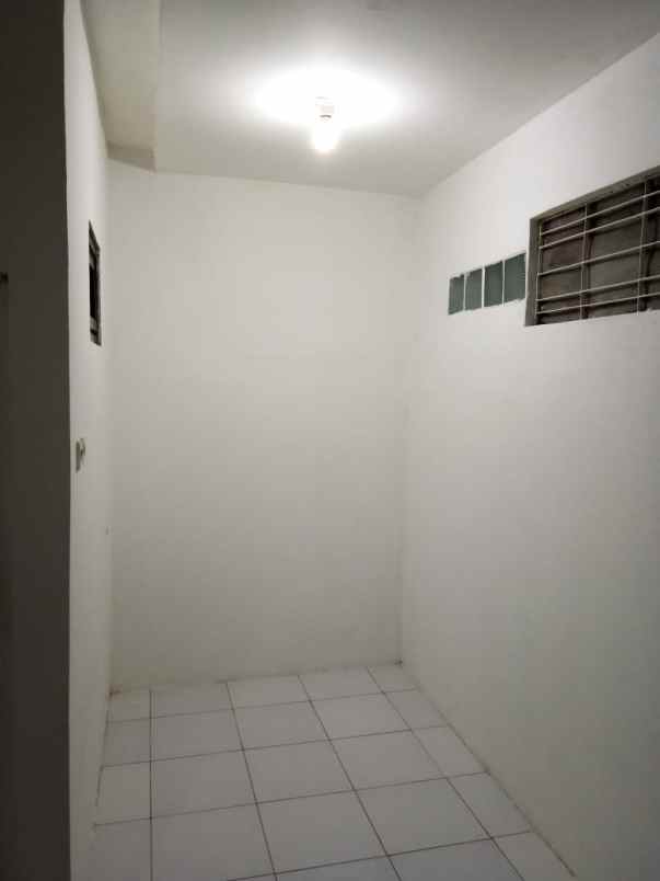 dijual rumah gading griya residence