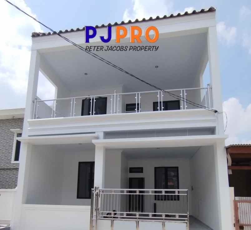dijual rumah harapan indah 1
