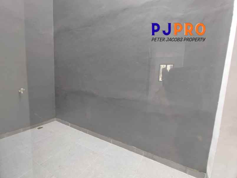 dijual rumah harapan indah 1