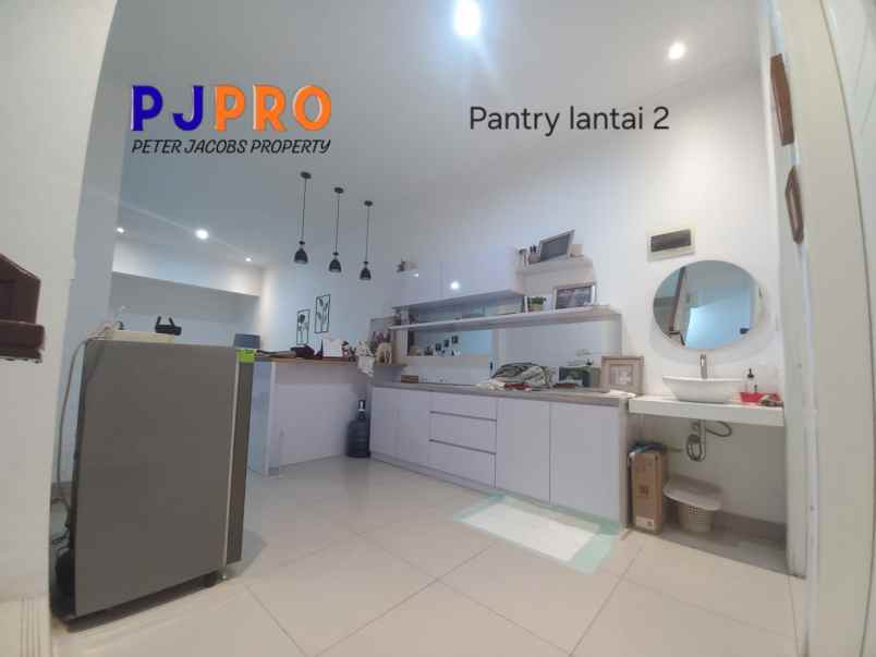 dijual rumah jakarta garden city