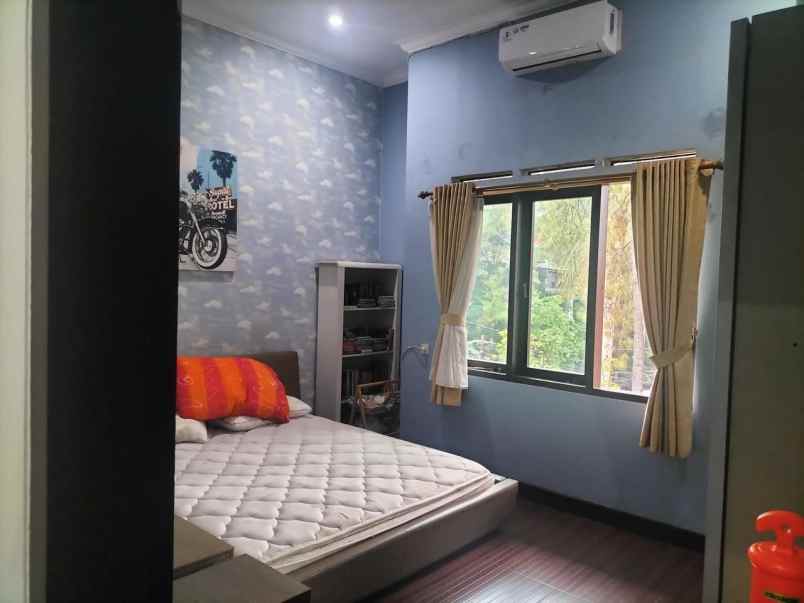 dijual rumah jalan gegerkalong tonggoh