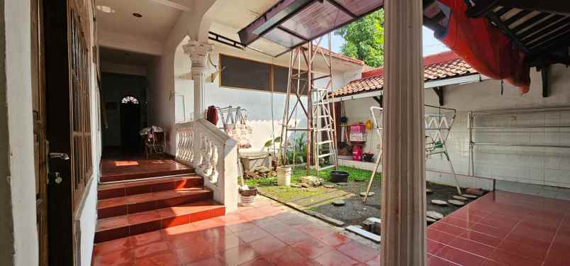 dijual rumah jalan kartini