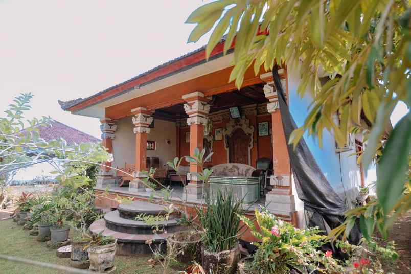 dijual rumah jalan matahari no 9