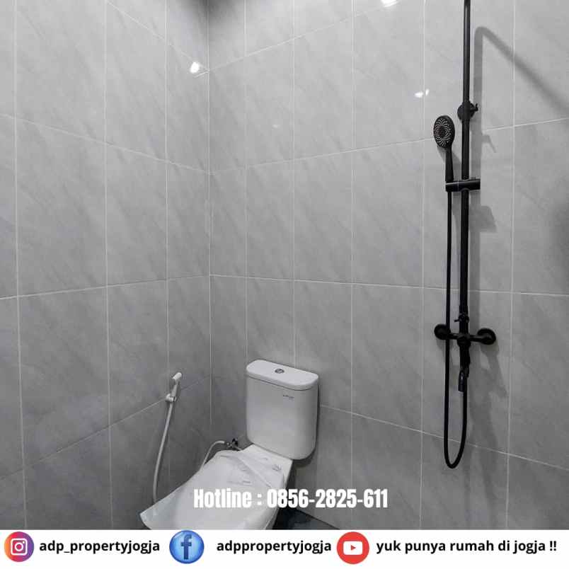 dijual rumah jalan parangtritis km 5