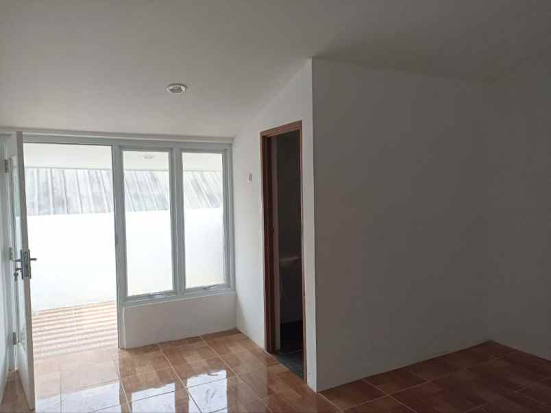 dijual rumah jalan penganten ali