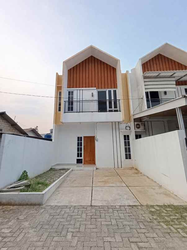 dijual rumah jalan raya abdul gani 2