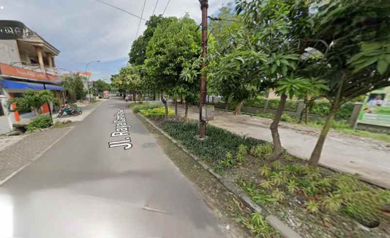 dijual rumah jalan raya candi lontar