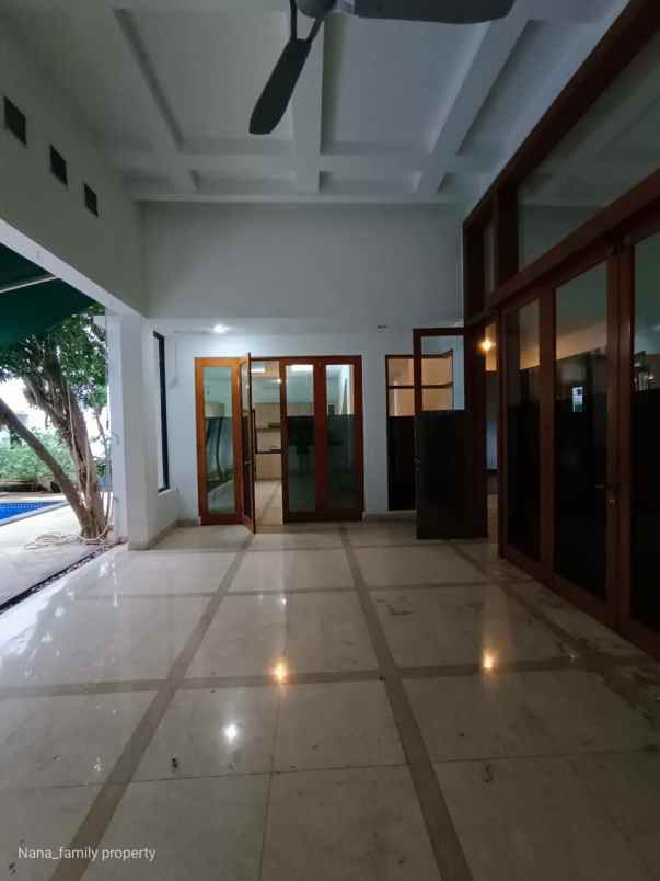 dijual rumah jalan raya cipete