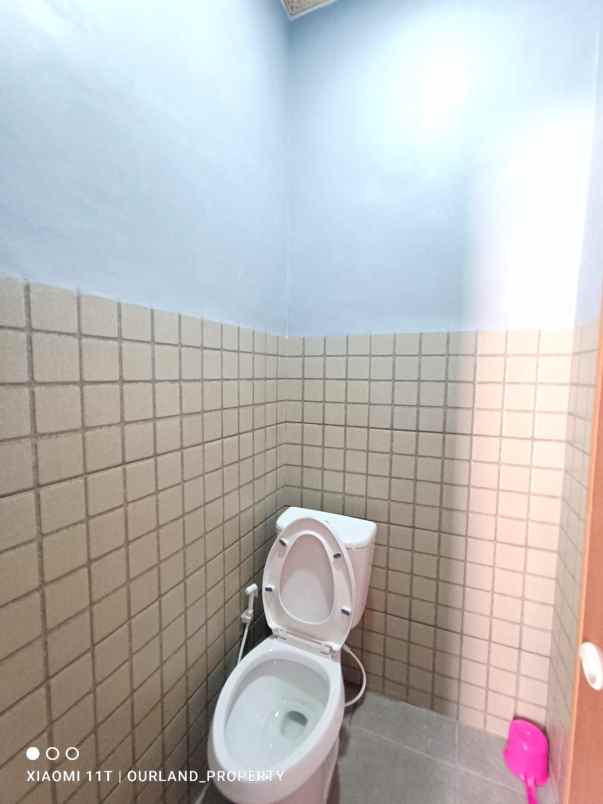 dijual rumah jalan raya sawah baru