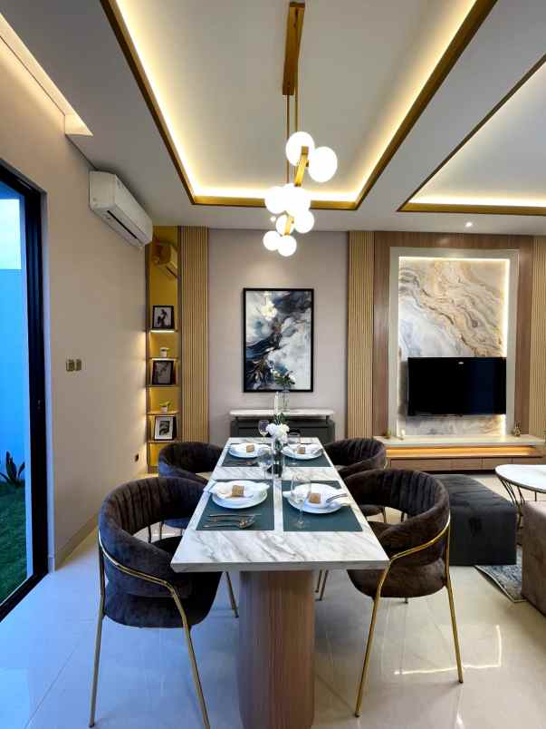 dijual rumah jalan rorotan