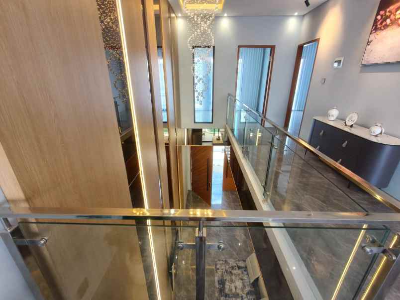 dijual rumah jalan tukad badung