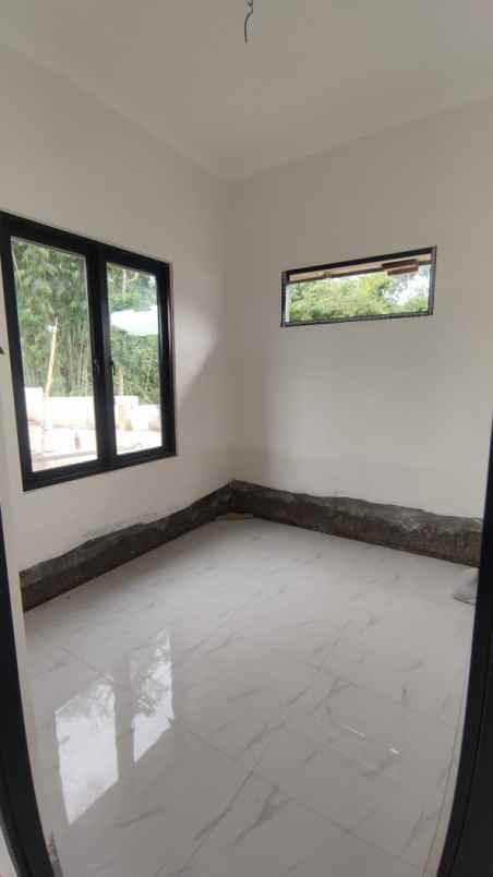 dijual rumah jambon pakiskembar pakis